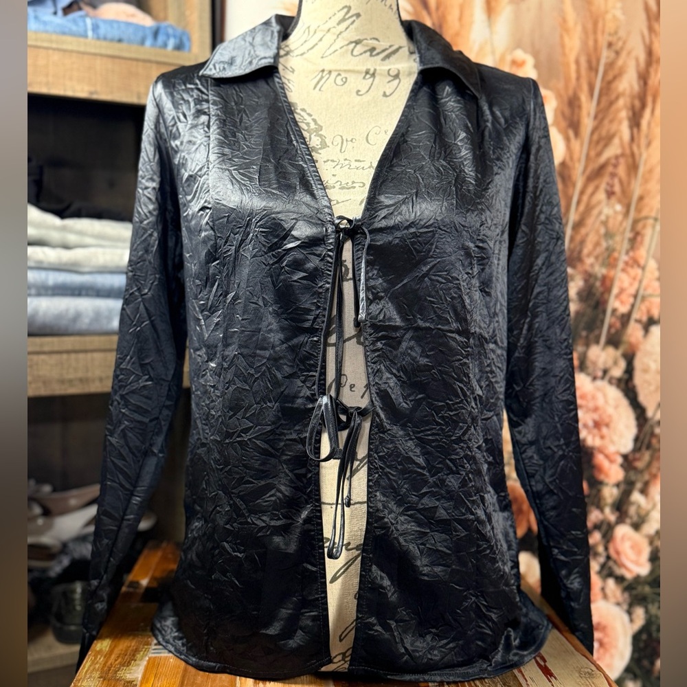 Free People Black Tie-Front Blouse Size Small